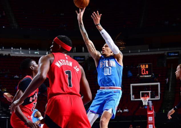 恭喜威尔森,又一火箭旧将重返联盟!签约魔术争留队_腾讯新闻