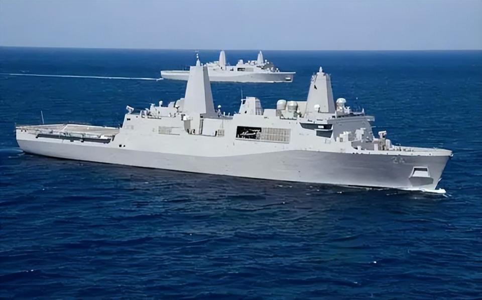 中国亮相新一代057型驱逐舰?排水量达到1.