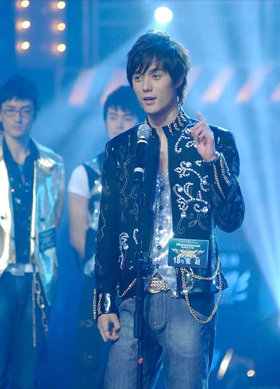 男演员张超被爆隐婚生女上热搜,网友只关心"他是谁"_腾讯新闻