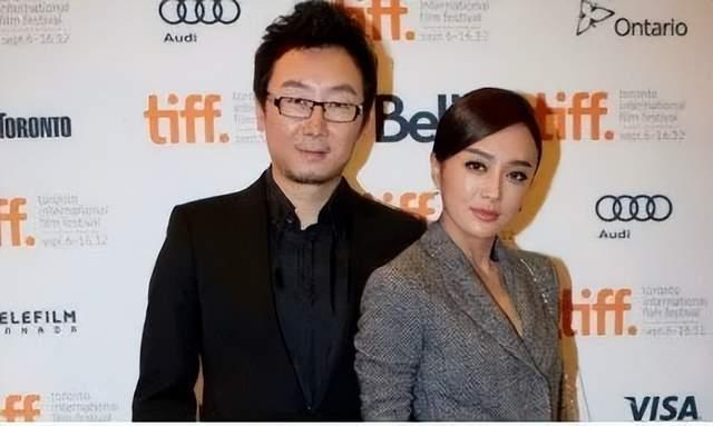 高颜值"恋爱脑"秦岚:两任男友花她1500万,40岁搭年下演偶像剧_腾讯