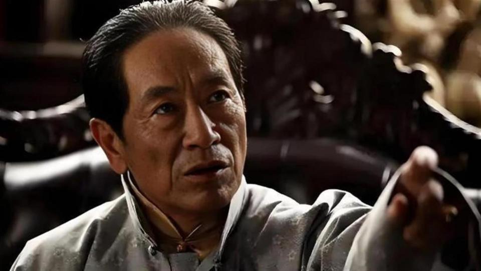 不顾家人反对,执意嫁给68岁的王奎荣,惨遭群嘲的她如今怎样了?