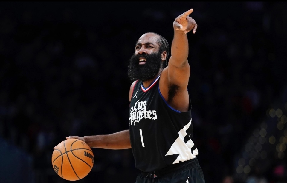 4换1正式达成,哈登落选全明星,老詹或被交易,马克西轰51 _腾讯新闻