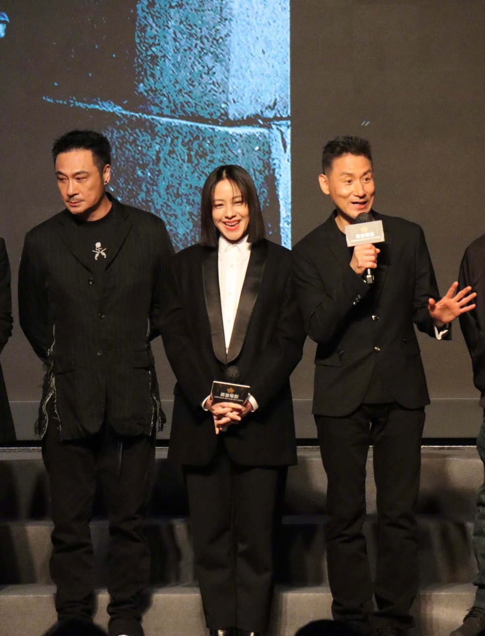 张学友和谢霆锋领衔主演的动作电影《海关战线》发布预告