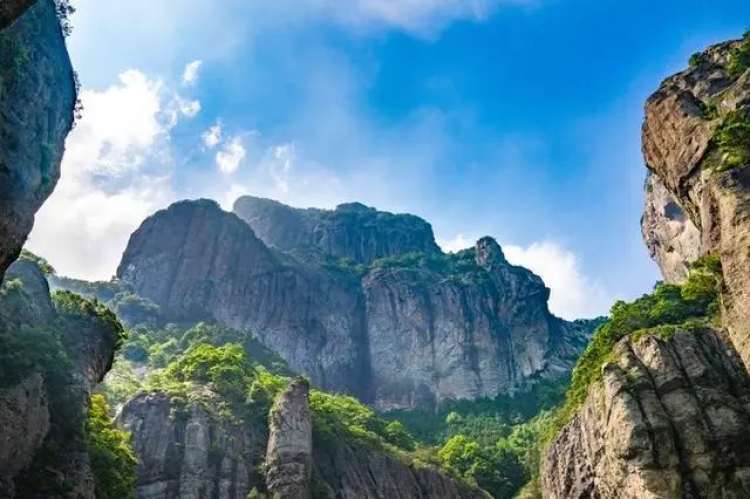 雁荡山:自然画卷的心灵徜徉(2)