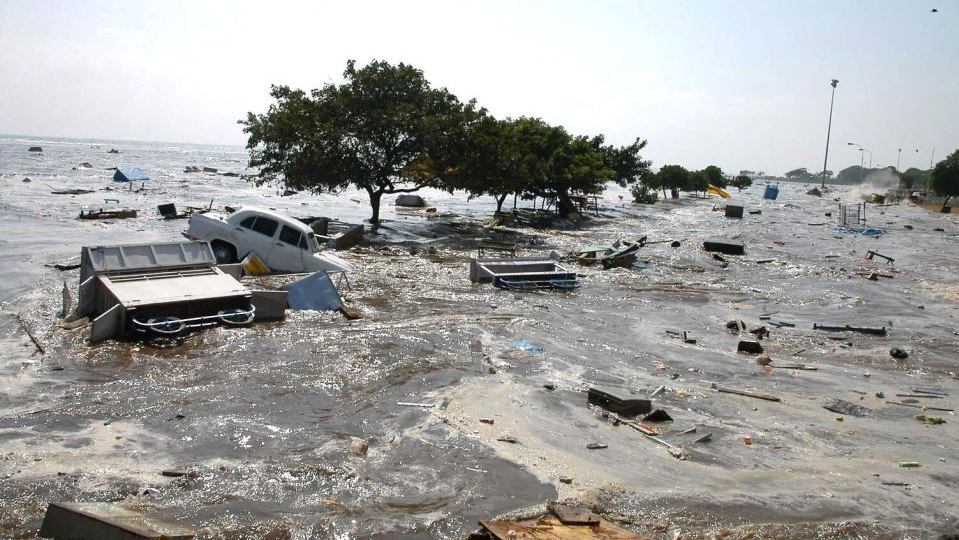 历史伤亡最大的海啸,因没有预警系统,让印度洋周边国家损失惨重