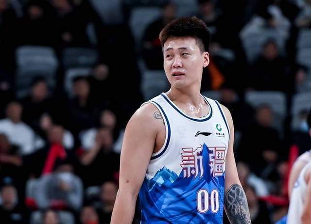 新赛季最低调黑马？四外援落定 冲四强并非天方夜谭！