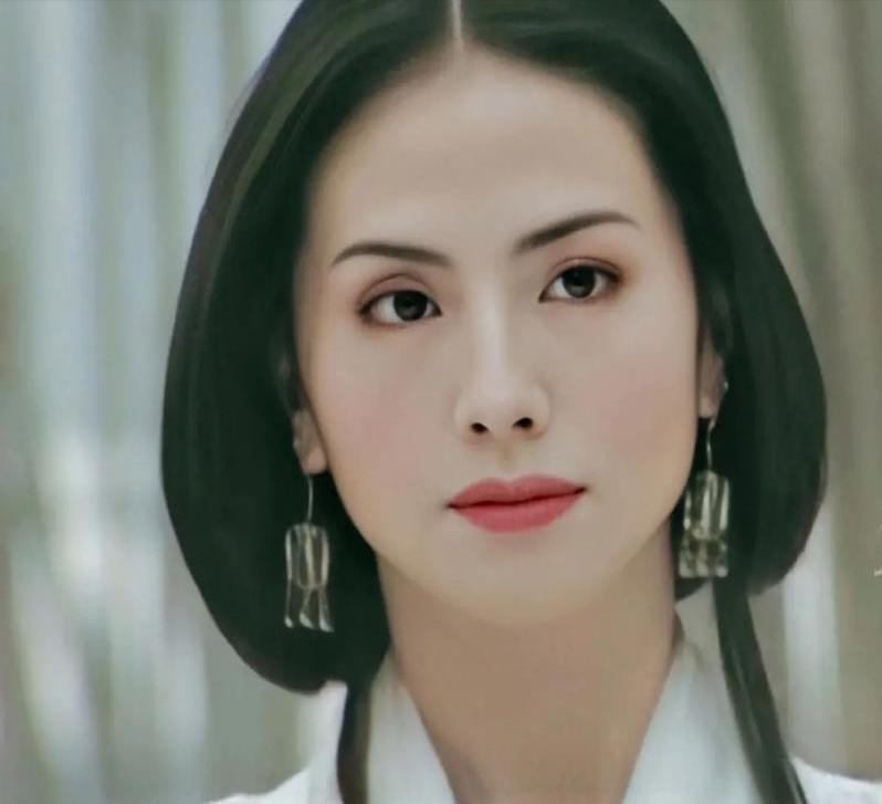三代女星齐聚《逐玉》：田曦薇灵动、田丽霸气、毛林林最惊艳？_腾讯新闻