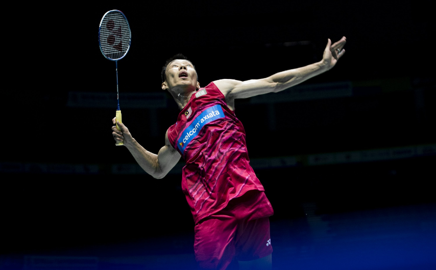 "悲情英雄"李宗伟,为治癌花936万续命,流泪称:抗癌太痛苦了_腾讯新闻