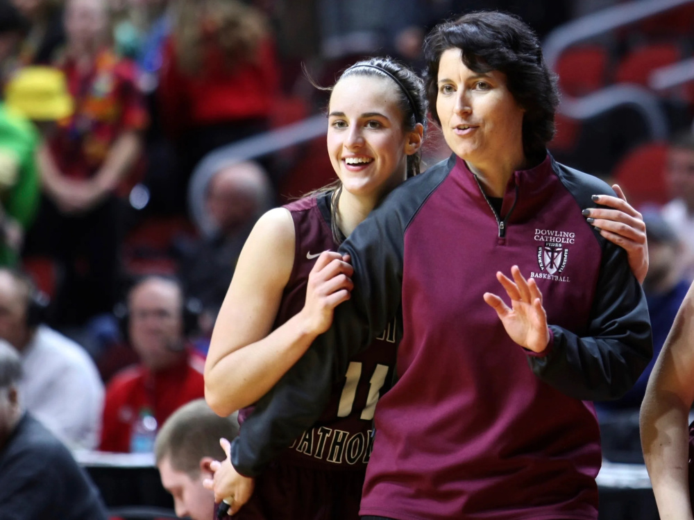 nba人物志 |单身男球迷注意了,我为你们介绍一个最会打篮球的女孩子