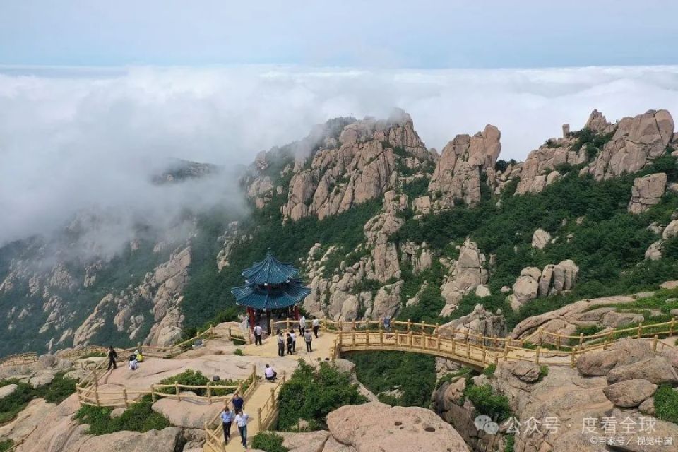 青岛崂山风景区介绍图片