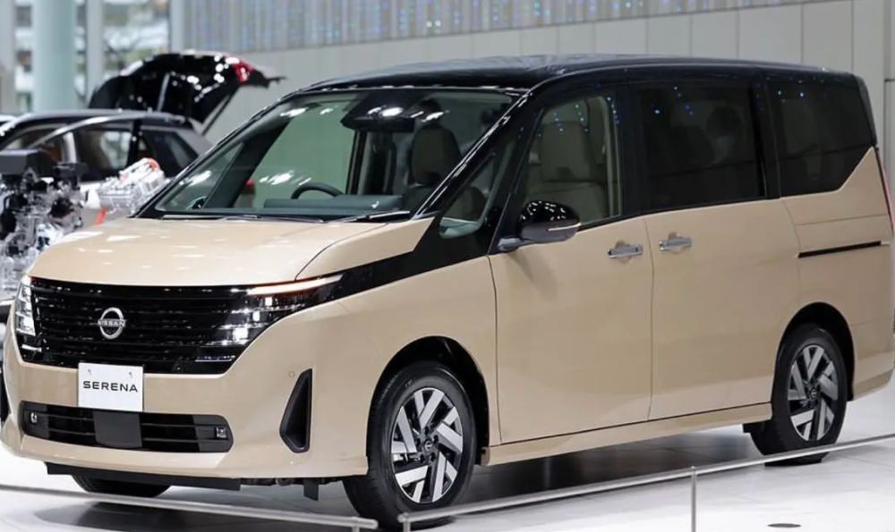 实拍日产超级保姆车!国外售价14万,引入国内或碾压奥德赛_腾讯新闻