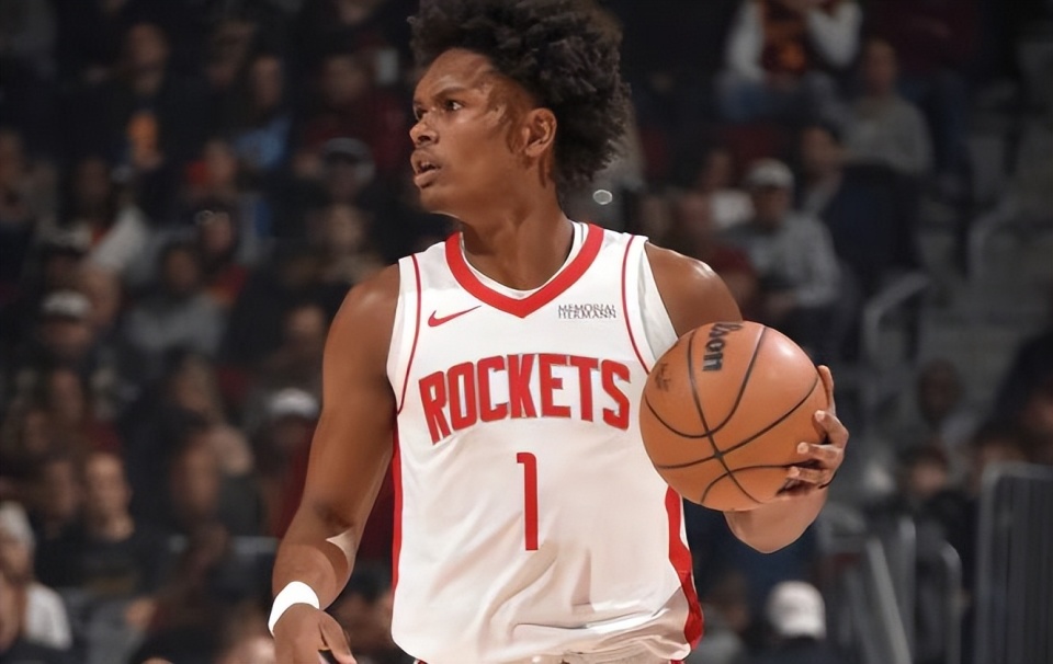 杜兰特26+4迎3连胜！5投12分，火箭找到1号位答案？申京阿门太全面