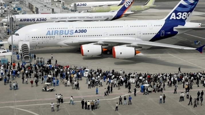 坐飞机该选大机型还是小机型?从科学的角度分析_腾讯新闻