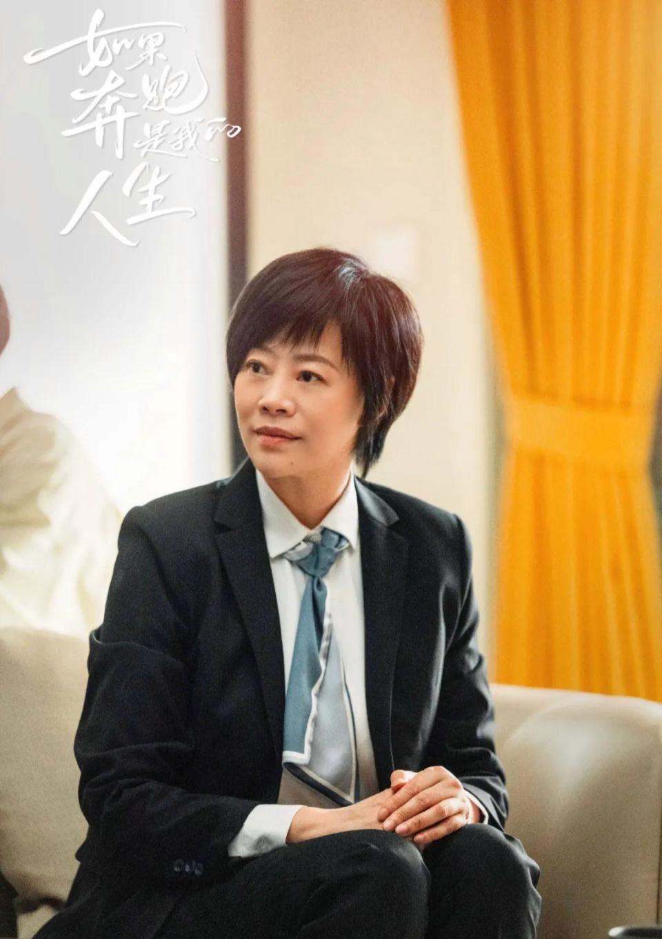 王柠：是《卧虎藏龙》里原定的玉娇龙，50岁长相被嘲丑，她是个好妈妈 _腾讯新闻