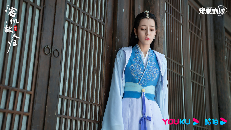 迪丽热巴新剧《枭起青壤》将袭,奇幻悬疑题材,李现获男主提名!