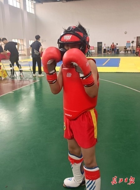 功夫一出手就知有没有武汉百余散打少年同台比武