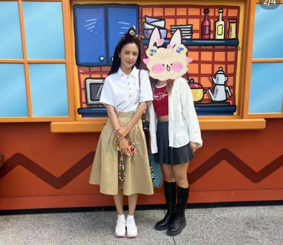 佟丽娅霍思燕董璇带娃同游,三人无滤镜合照流出,真实身材曝光_腾讯