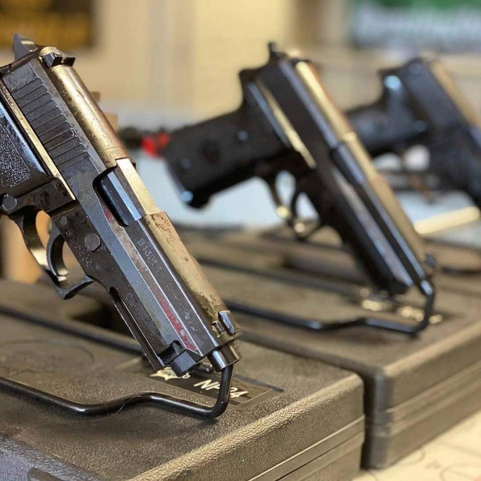 北方工业np34半自动 基于西格绍尔p228设计 凭借低成本受到欢迎