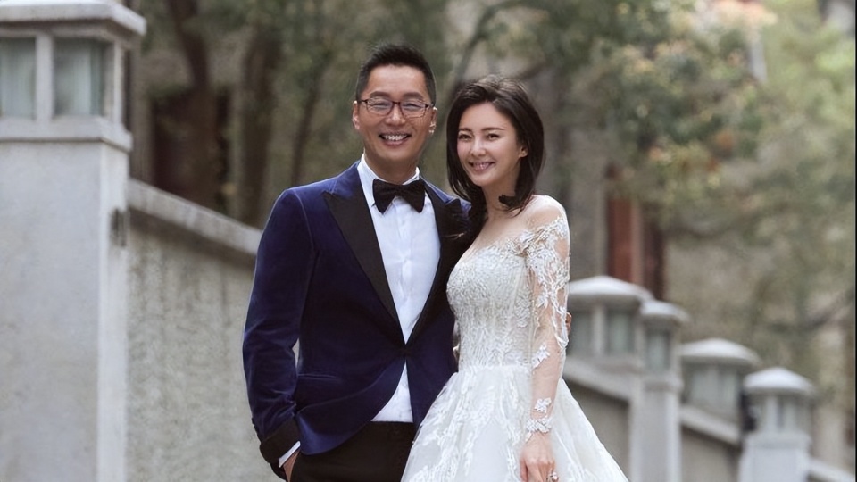 汪小菲求婚成功,未婚妻与3个前任大s,张雨绮,张颖颖太相似_腾讯新闻