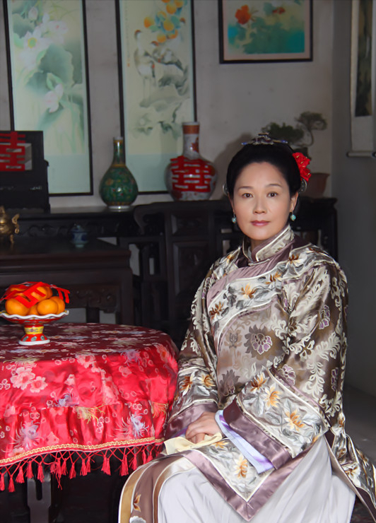 90年代走红的杨青:前夫是军人,女儿现在是知名演员_腾讯新闻