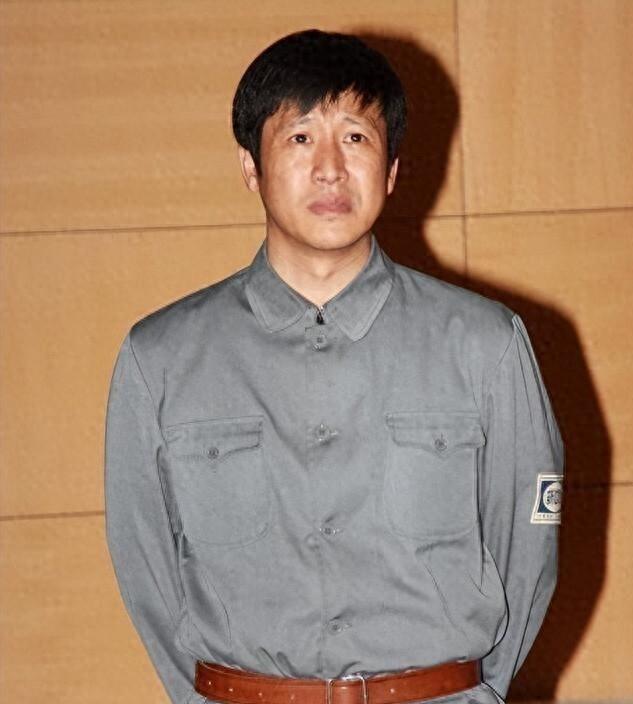 他是国家一级演员 因穷被前妻抛弃 后娶郭京飞旧爱 今很幸福