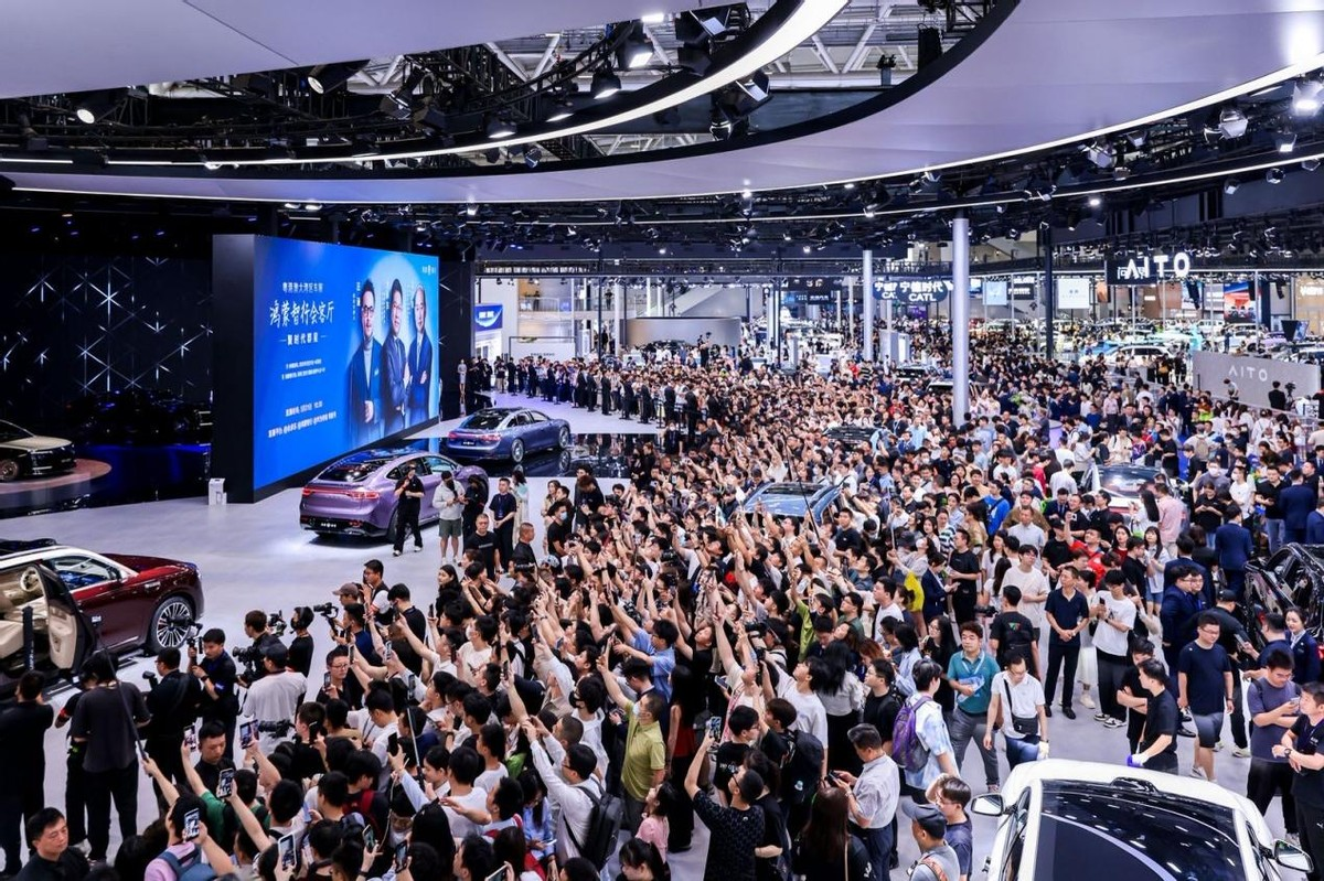 創造奇蹟，尊界S800單月交付突破4000輛！ - 