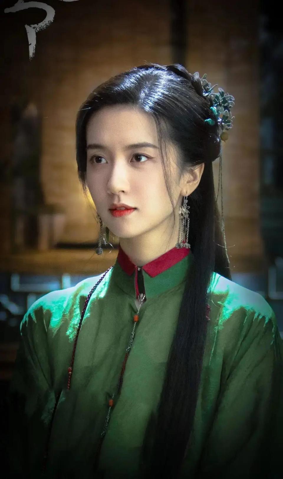 环球小姐亚军出道,《承欢记》她出场很惊艳,和陈欣予傻傻分不清_腾讯