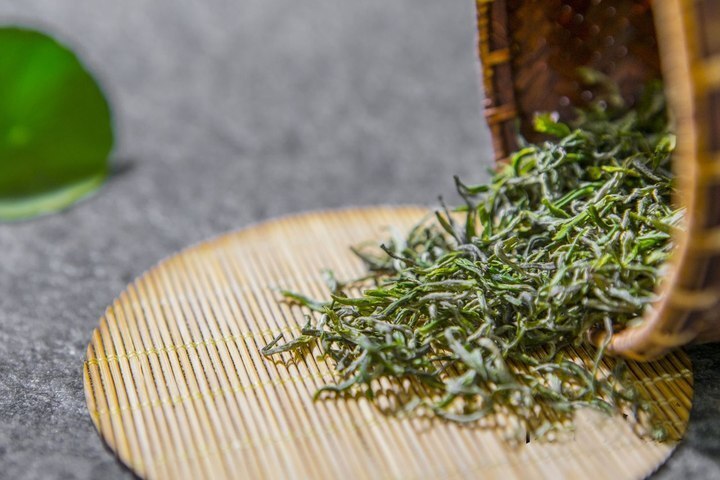 且将新火试新茶余杭径山茶邀您来品