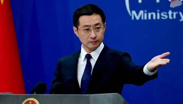 外交部回应中国船只通过霍尔木兹海峡