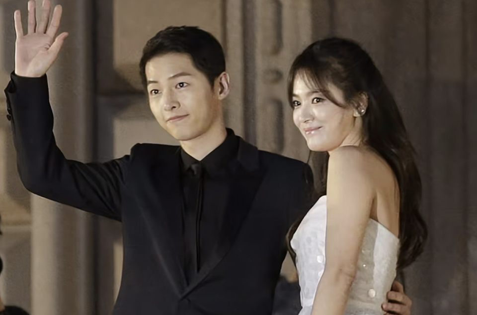 没有一地鸡毛,娱乐圈的这对儿离婚后各自安好!