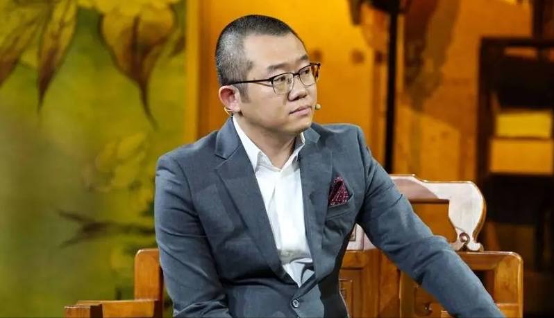 婚内出轨,私生活混乱,几十万玩一次?46岁涂磊回应了