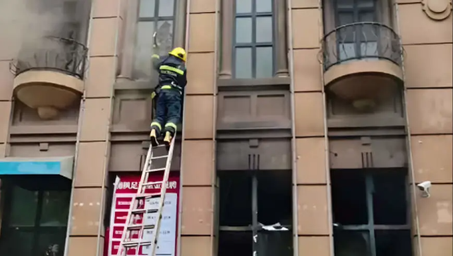 河南灵宝足疗店火灾调查报告公布，14名公职人员被问责
