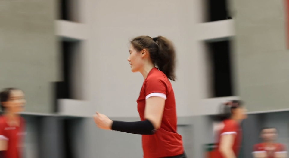 王云蕗喊出奥运夺牌目标她的发挥决定女排上限蔡斌已有预案