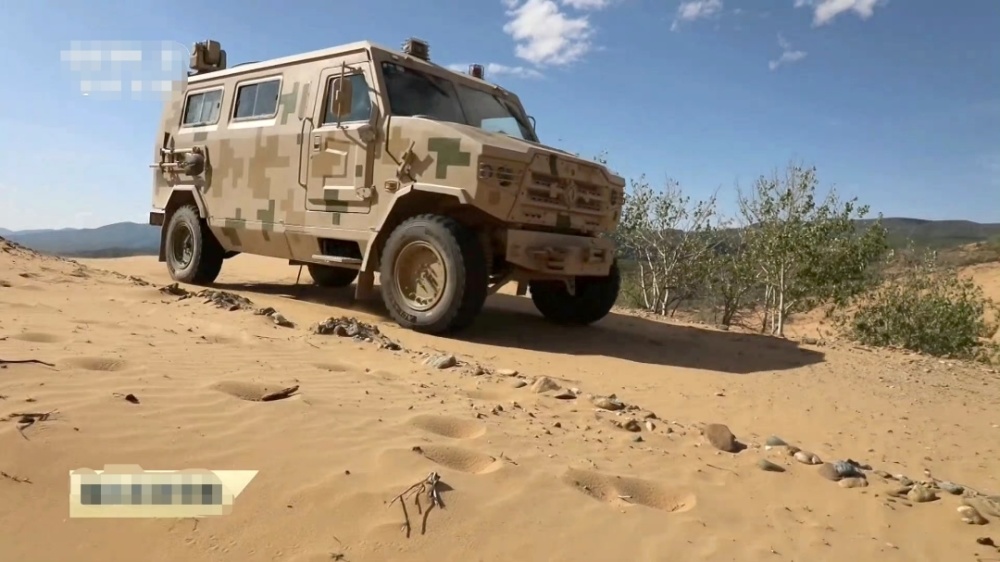 我边防部队配发新式巡逻车,不单是节省体能,大面积覆盖精确侦察_腾讯