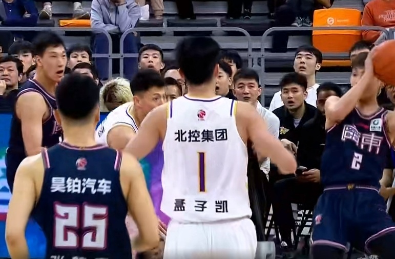 134131cba惨烈一战广东加时险胜北控周琦伤退威姆斯爆发