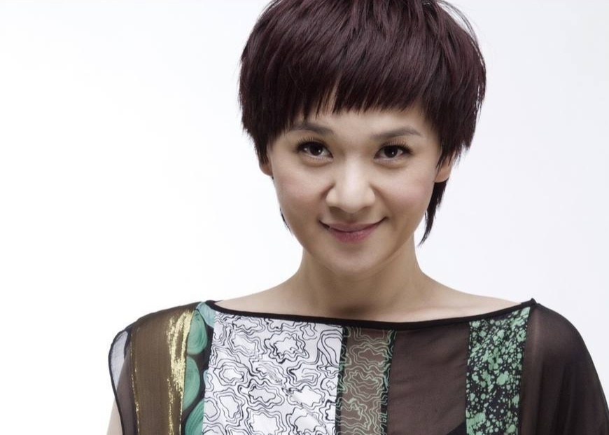 柯以敏直播被骂哭,全网欢呼拍手叫好,造口业者自食其果