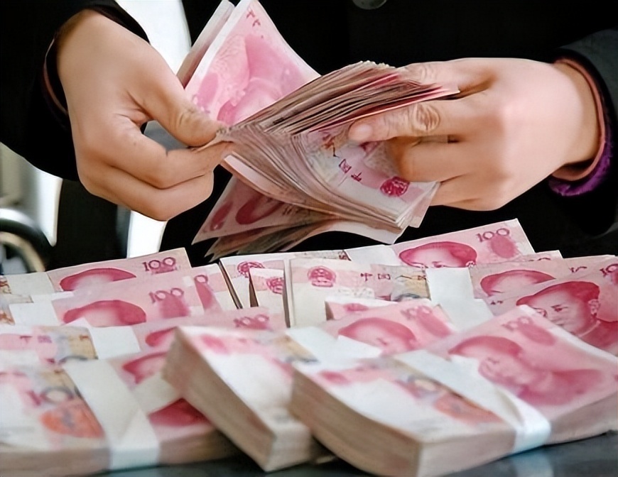 才知道，原来人民币只有在中国才叫人民币，在国外的叫法高大上_腾讯新闻