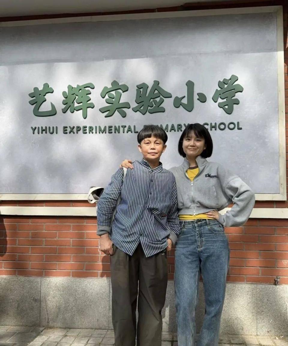 出道刚好10年，却手握5座金鸡奖杯，34岁出身普通家庭的她凭什么_腾讯新闻
