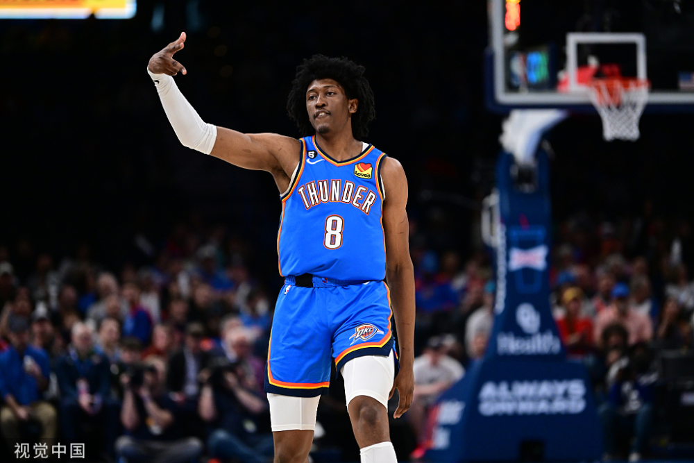 雷霆1分险胜活塞:约瑟夫三分准绝杀 12号秀0.5秒补篮反绝杀_腾讯新闻