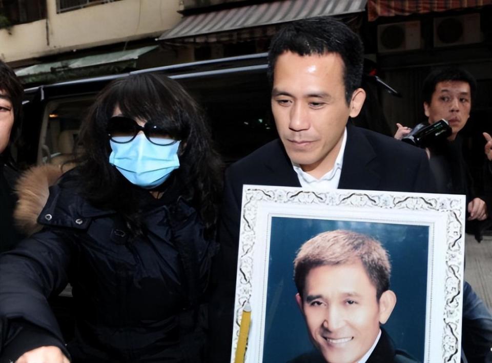 港星米雪:成龙追了她8年,拒绝相恋26年男友求婚,69岁未婚未育