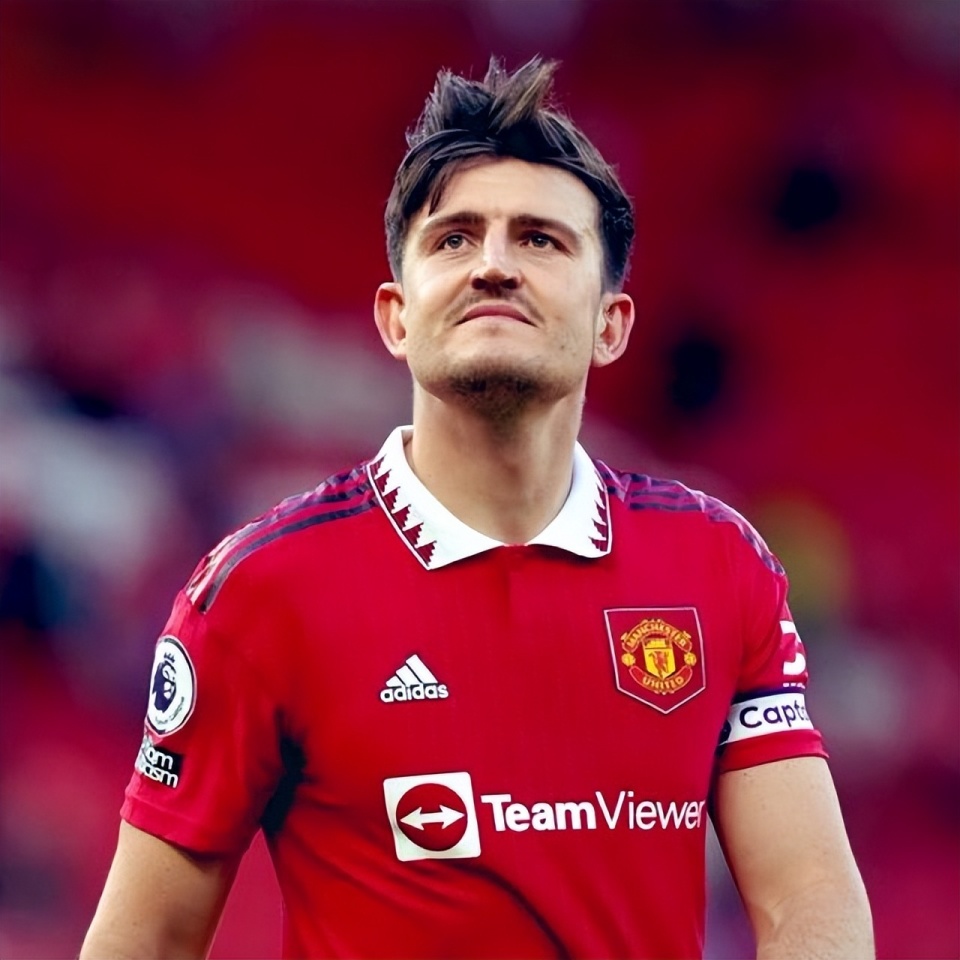 还有希望么曼联中后卫仅剩2人急招18岁预备队小将滕哈格争四难度大