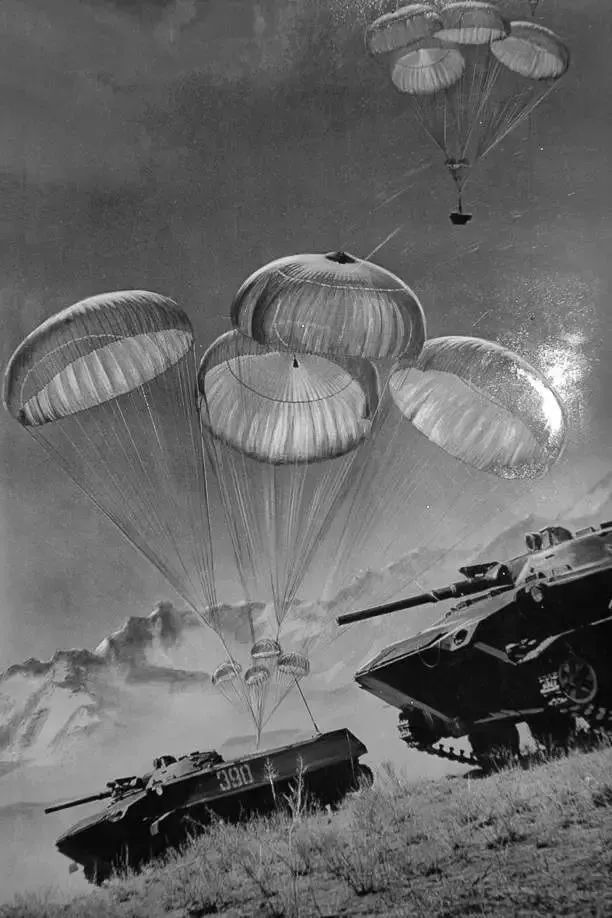 这是一种当年马上见得到"好效果"的利器——74式火箭布雷车