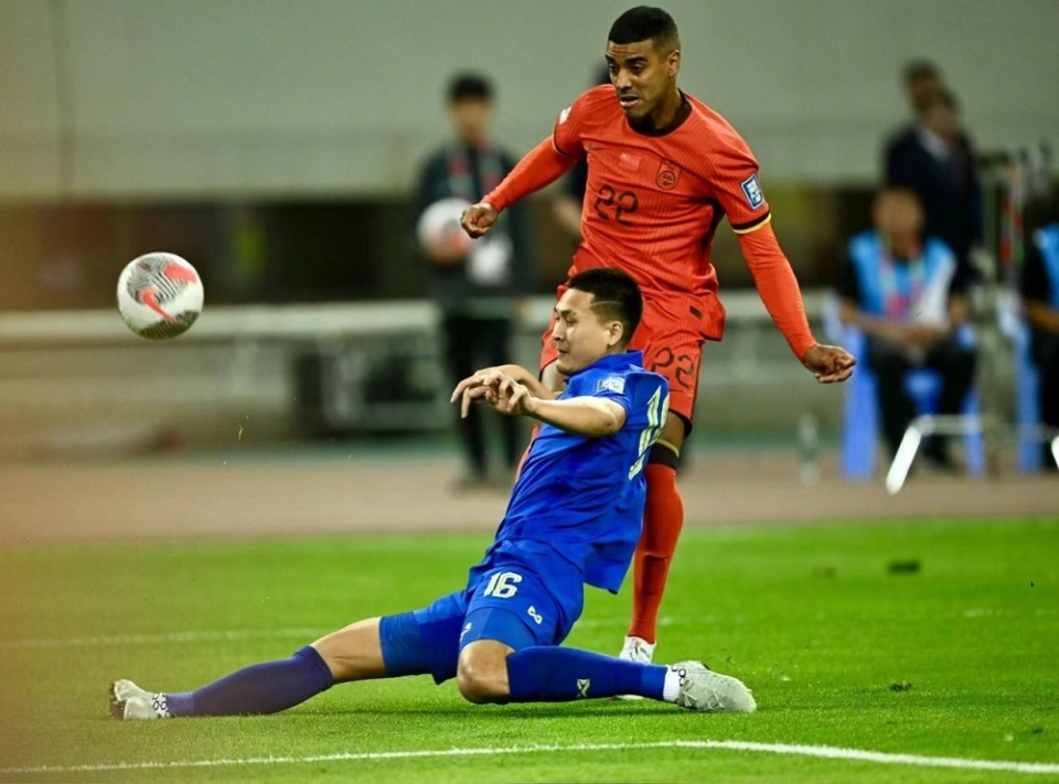 1-1!国足战平泰国