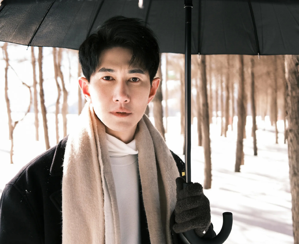 演员何明翰:成李幼斌受宠弟子,曾辞演还珠格格,如今不火还成大龄剩男