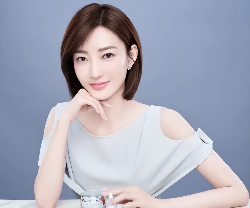 王丽坤老公诈骗案升级!涉及洗钱制片人被抓,剧方该向公众说明