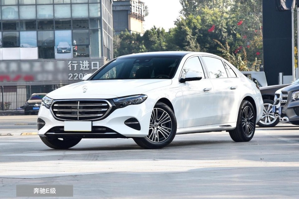 预算44万左右买豪华c级车,新款奔驰e级和宝马5系,该如何选?