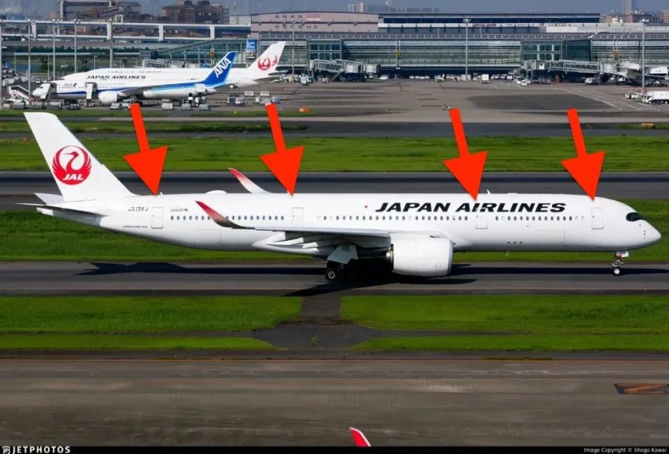 641