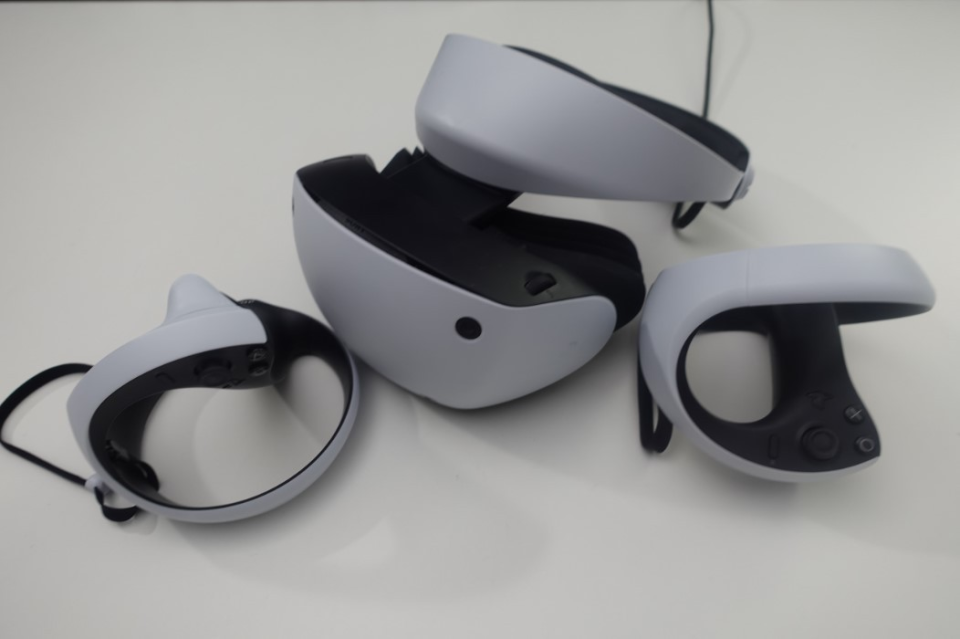 PSVR2游民评测9分 VR的未来已触手可及_腾讯新闻