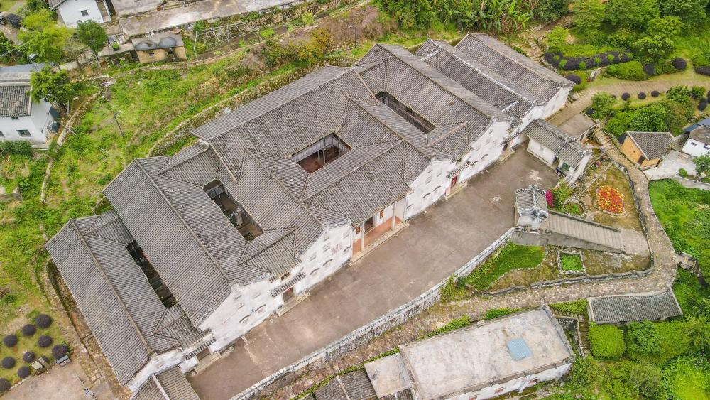 广东最具特色的客家民居，桥溪继善楼，古建筑艺术的重要代表之一_腾讯新闻