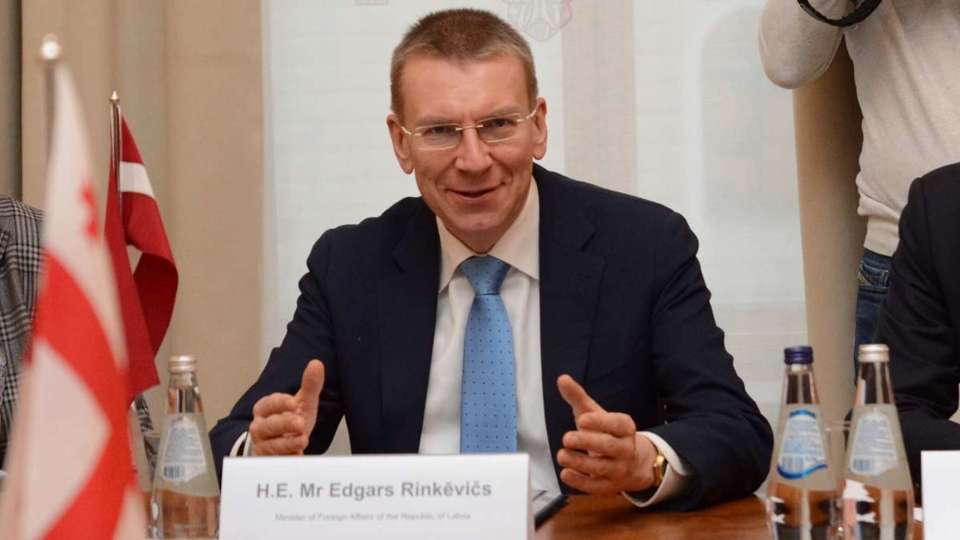 梅德韦杰夫怒怼拉脱维亚总统希望俄罗斯覆亡的人该死